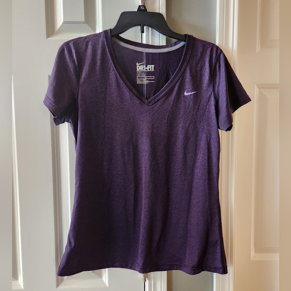 Nike Women's Purple Dri-FIT V-Neck Short Sleeve Tee - Size Medium